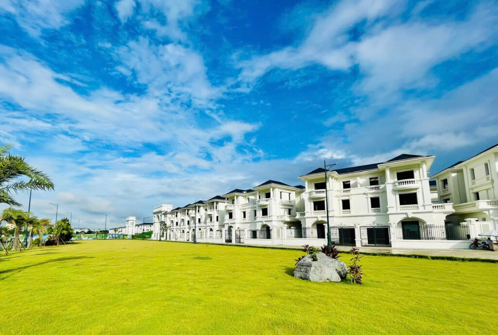 📢 THÔNG BÁO - CÔNG TÁC DỌN CỎ & GIỮ GÌN CẢNH QUAN KHU BIỆT THỰ VƯỜN CAM 🌿